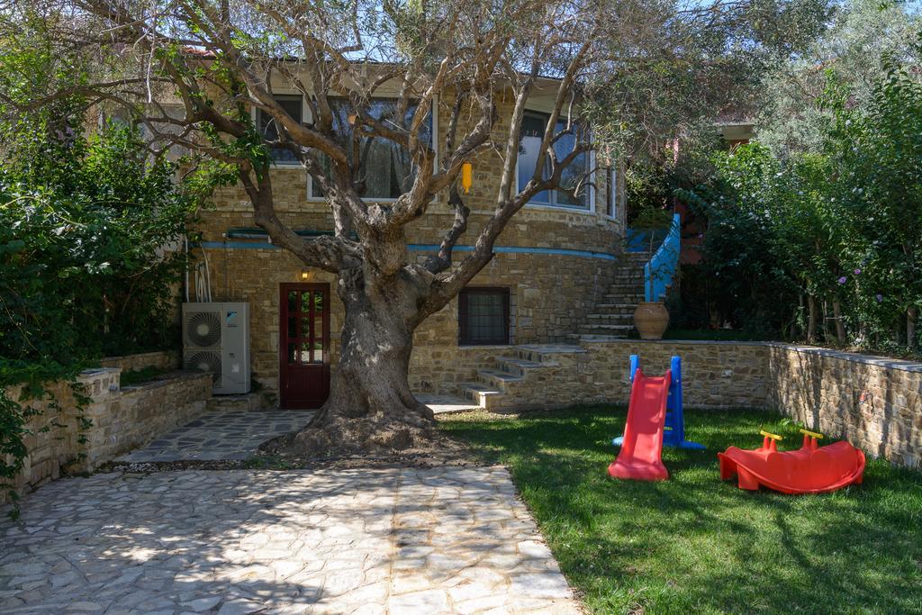 Maria Elena Villas 네오스마르마라스 객실 사진